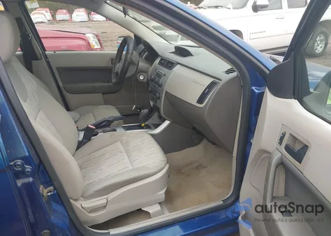 2009 Ford Focus Se z USA, uszkodzony, nr VIN 1FAHP35N99W236702